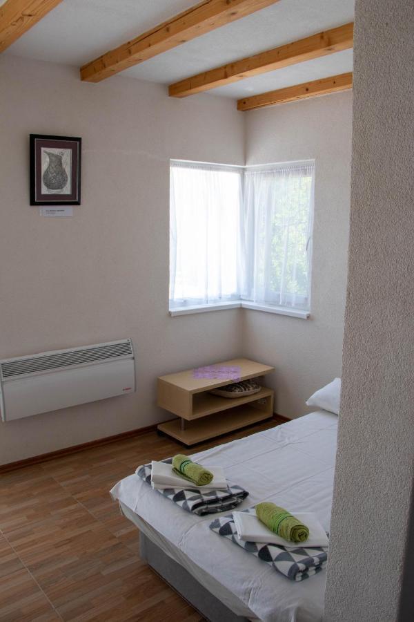 Big Mama'S Apartments Konjic Buitenkant foto