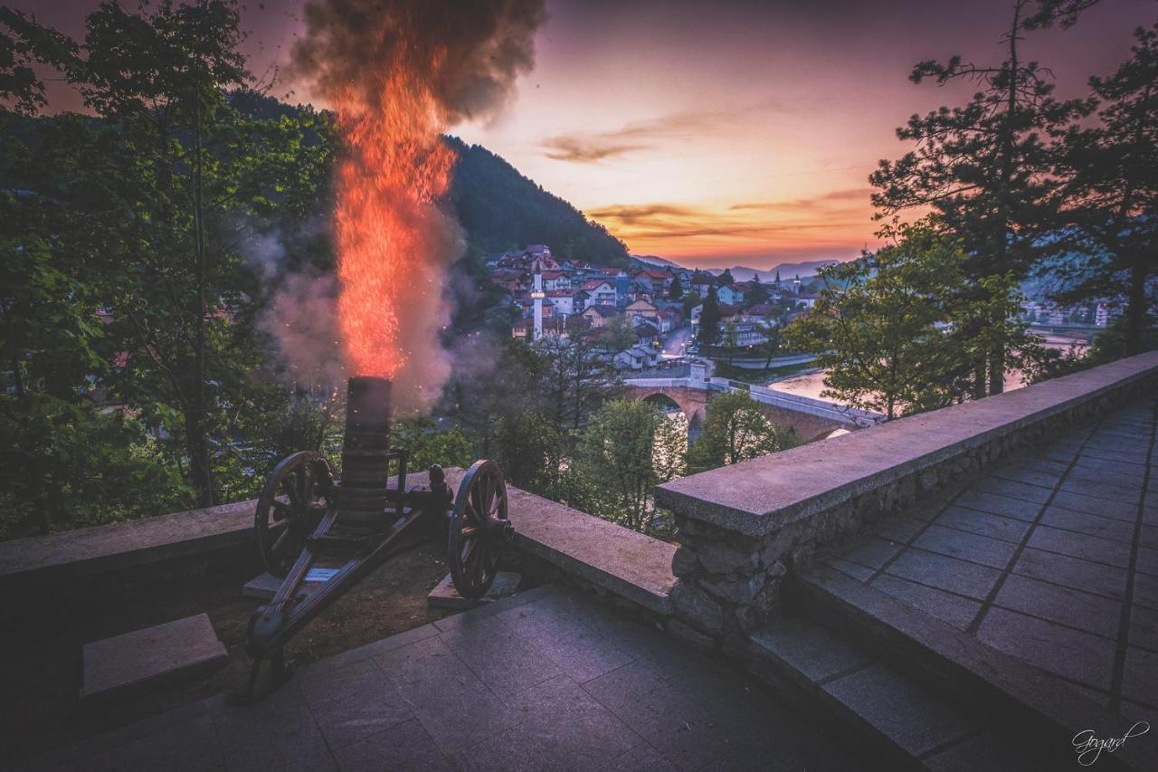 Big Mama'S Apartments Konjic Buitenkant foto