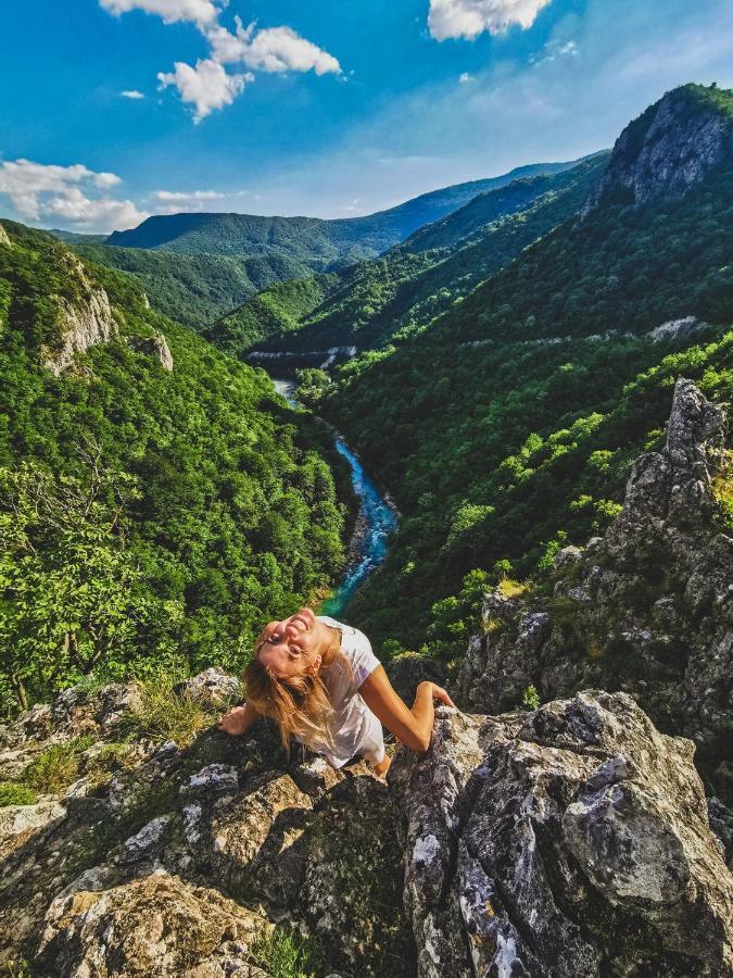 Big Mama'S Apartments Konjic Buitenkant foto
