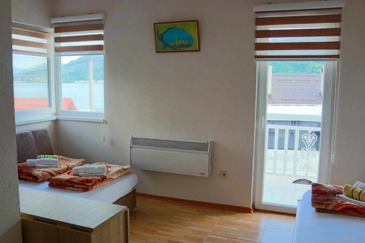 Big Mama'S Apartments Konjic Buitenkant foto